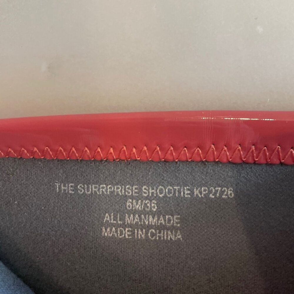 Katy Perry Surrprise Shootie in red dust, Size 6 - Picture 9 of 9